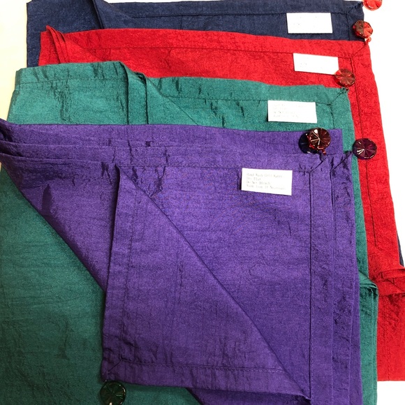 8 pcs Placemats & Napkins Set w/ FREE Napkin Rings - Picture 7 of 7